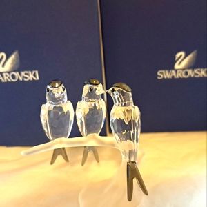 Pristine Swarovski birds swallow on a branch w box, outer box, and COA